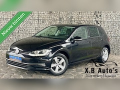 Volkswagen Golf - 1.5 TSI Highline Business R|DSG|PDC|