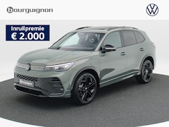 Volkswagen Tiguan - R-Line Edition 1.5 eHybrid 204 PK | Trekhaak | Head-Up | Harman/Kardon | Black Style | Pan