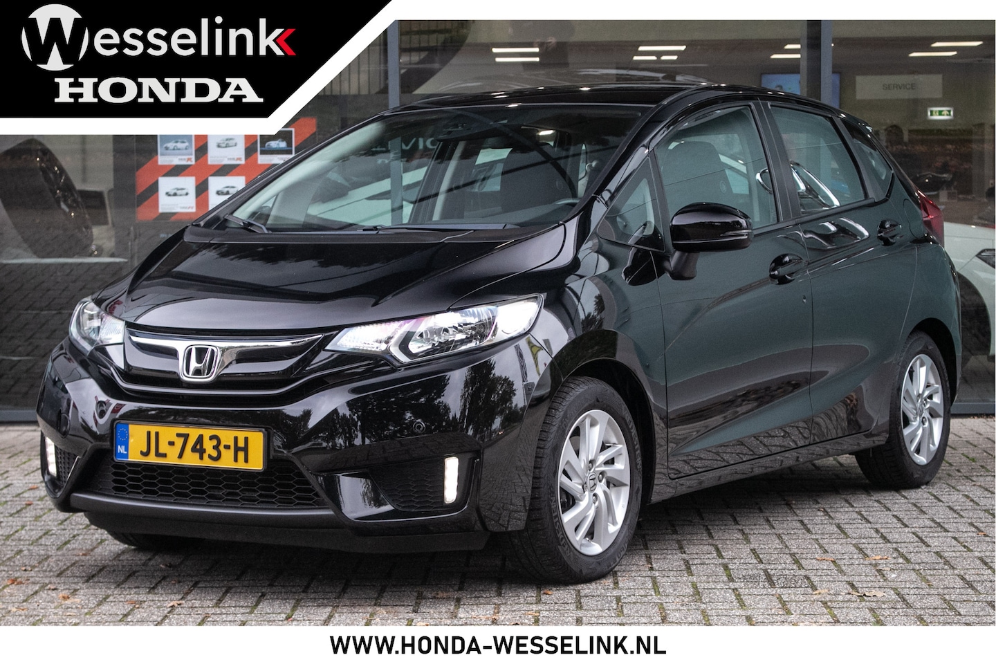 Honda Jazz - 1.3 i-VTEC Comfort - Dealer ond. | Trekhaak | Navi | Magic Seats - AutoWereld.nl