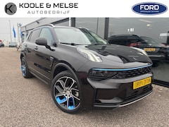 Lynk & Co 01 - 1.5 261pk, Pano, 360gr camera, adaptive CC, Carplay