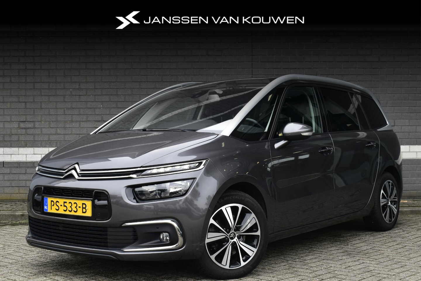 Citroën Grand C4 Picasso - 1.6 e-THP Shine / Automaat / Massage / 7 Persoons / Camera - AutoWereld.nl