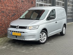 Volkswagen Caddy Cargo - 2.0 TDI Style Automaat/ParkeerSensoren/AppConnect/DAB/Airco/Cruise/Navigatie