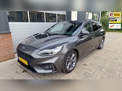 Ford Focus Wagon - 1.0 EcoBoost Hybrid Titanium Vignale | 12 Mnd BOVAG Garantie
