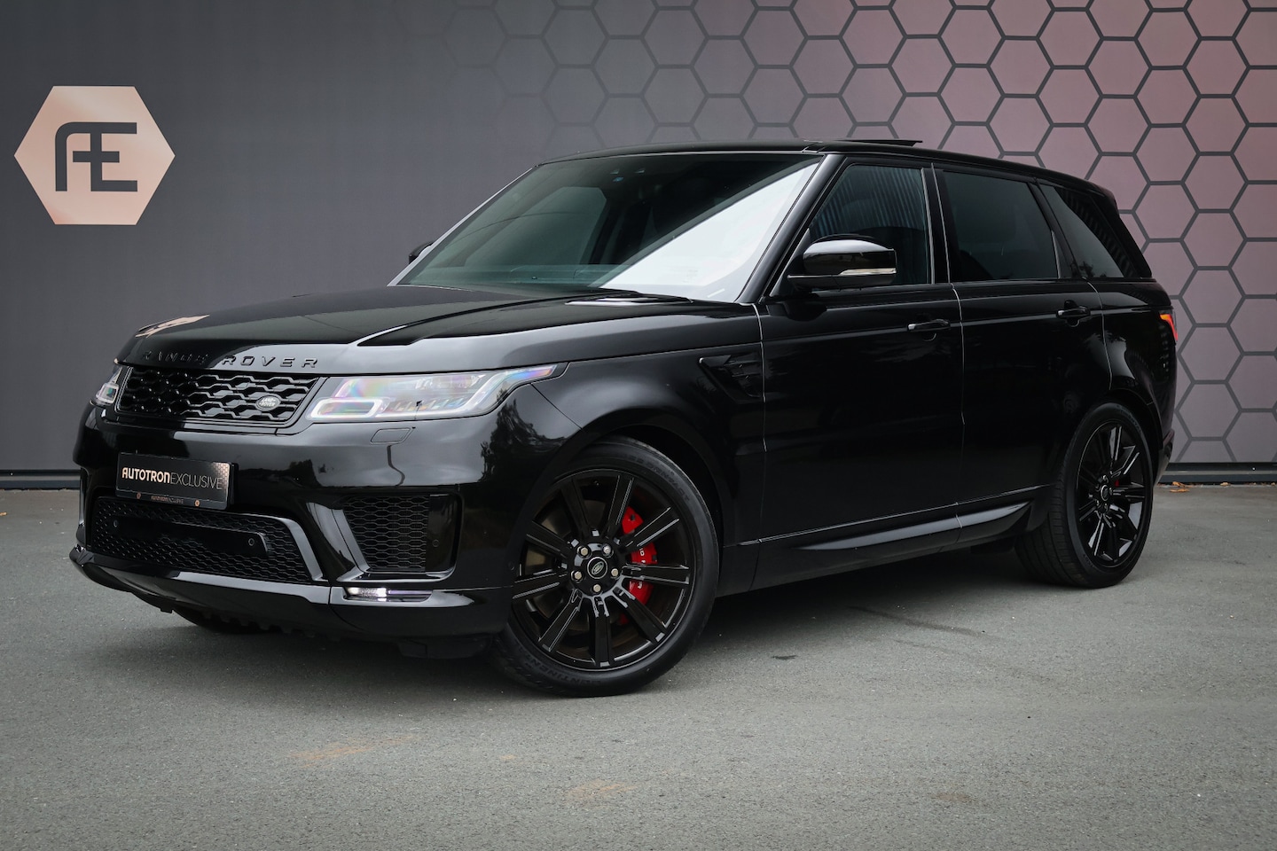 Land Rover Range Rover Sport - P400e Limited Edition | BTW-AUTO | ADAPTIVE CRUISE | TREKHAAK | PANORAMADAK | STUURWIELVER - AutoWereld.nl