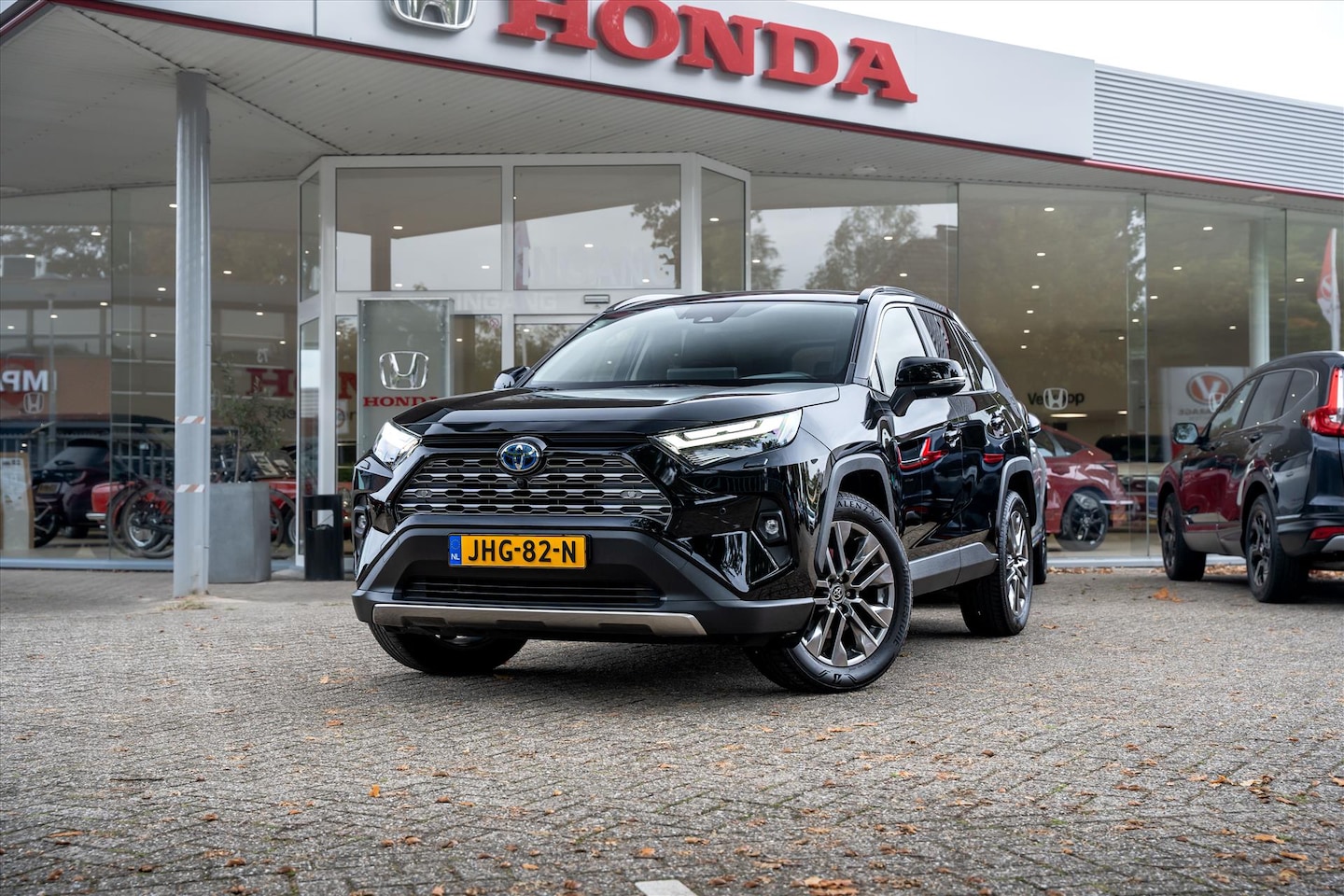 Toyota RAV4 - 2.5 Hybrid AWD Executive Automaat | Adaptieve Cruise Control | Zwart leder | PDC voor en a - AutoWereld.nl