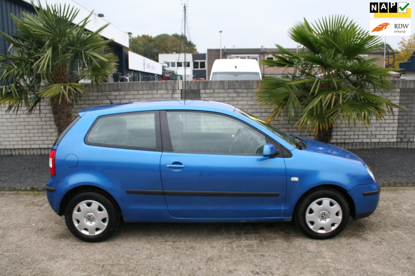 Volkswagen Polo - 1.4-16V Comfortline AUTOMAAT, climatonic