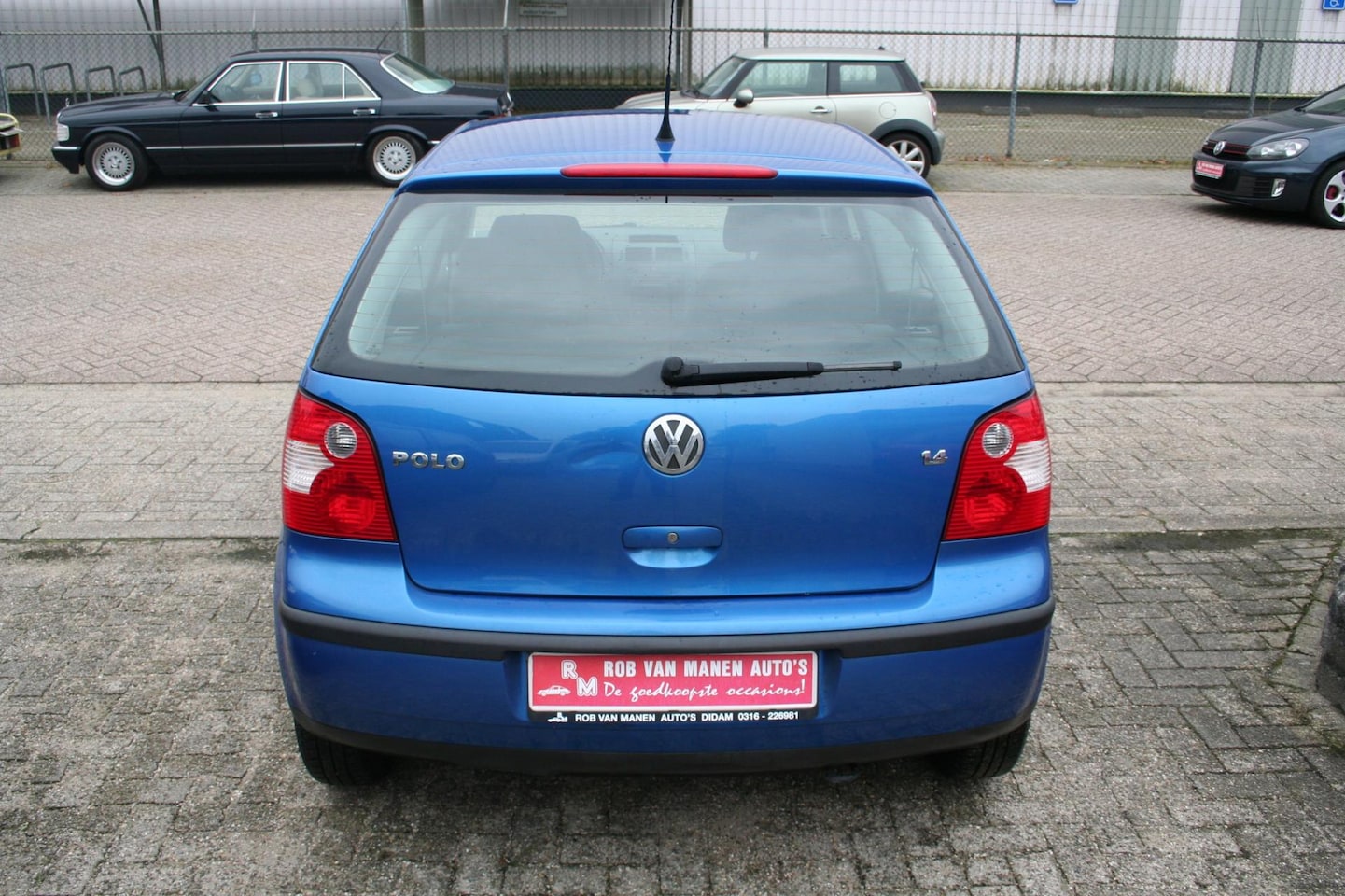 Volkswagen Polo - 1.4-16V Comfortline AUTOMAAT, climatonic