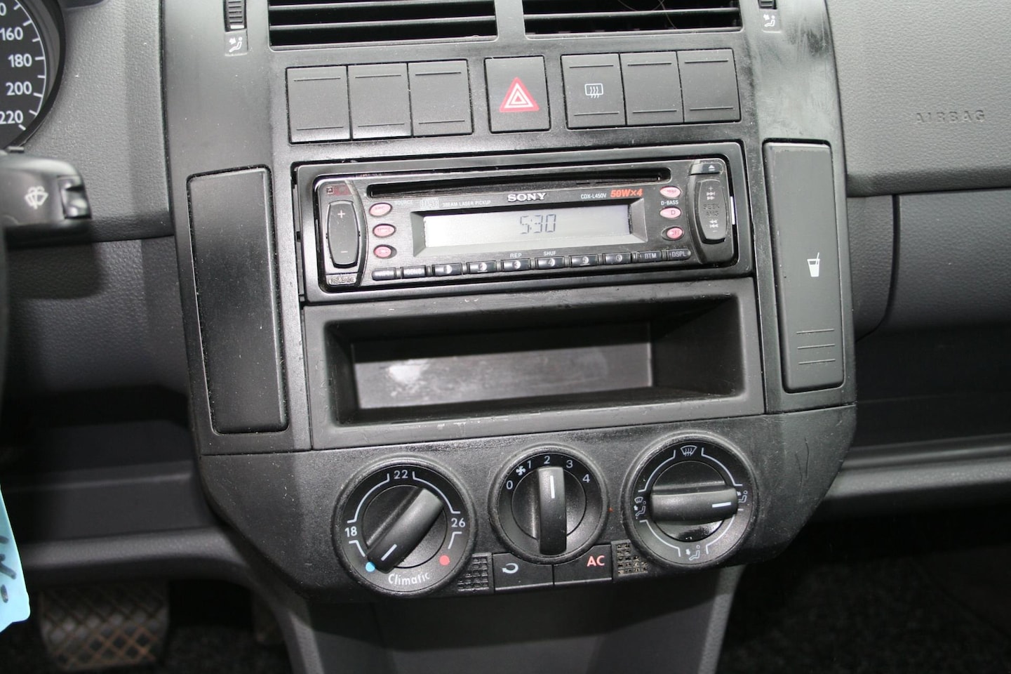 Volkswagen Polo - 1.4-16V Comfortline AUTOMAAT, climatonic