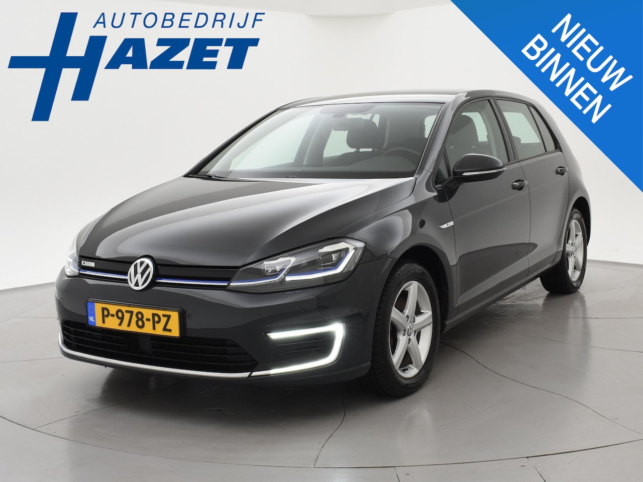 Volkswagen e-Golf - Aut. + APPLE CARPLAY | FULL LED | CAMERA | SFEERVERLICHTING | NAVIGATIE - AutoWereld.nl