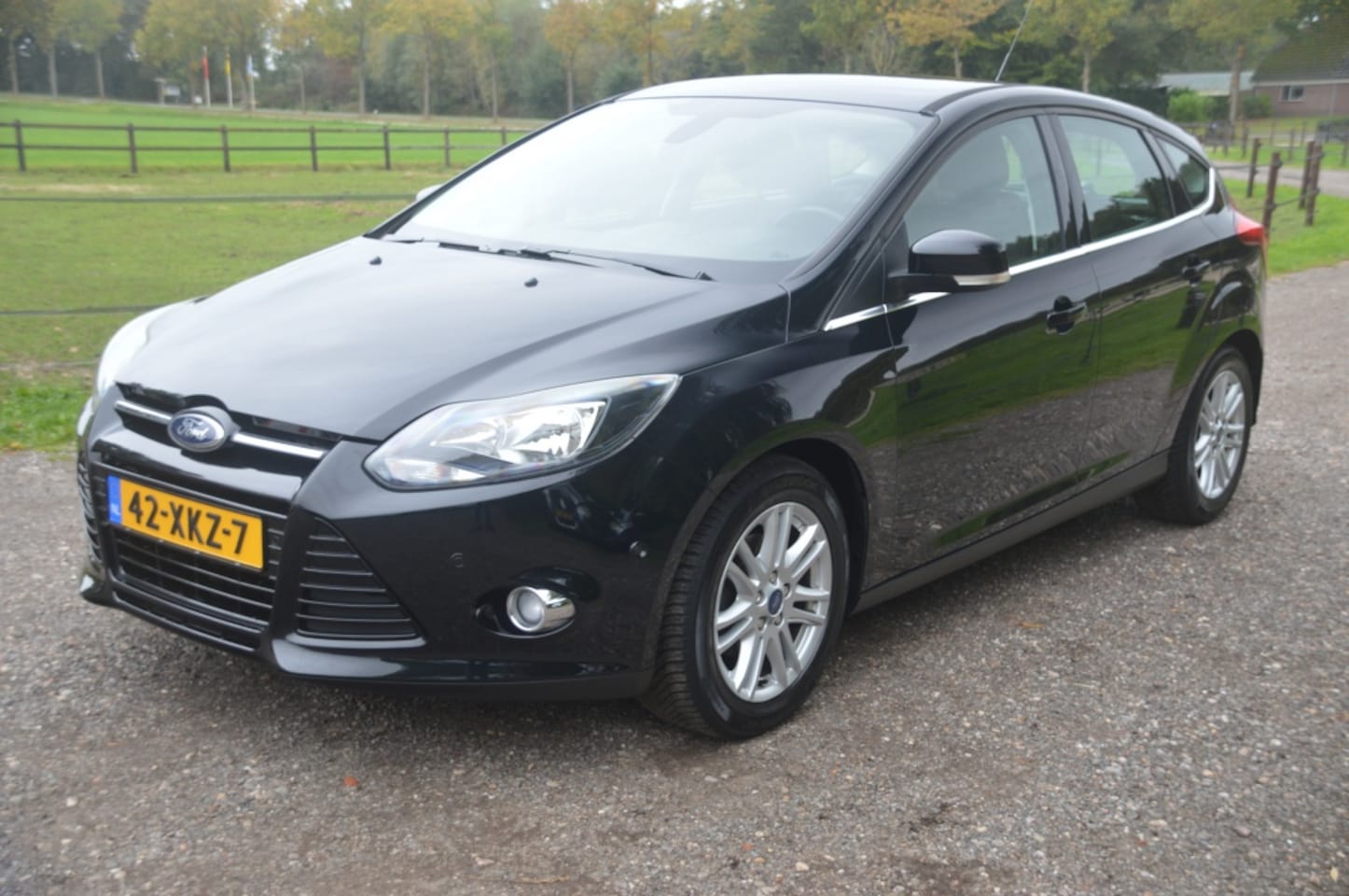 Ford Focus - 1.0 EcoB. Lease Ti. - AutoWereld.nl