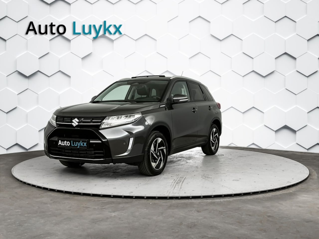 Suzuki Vitara - 1.4 Style Smart Hybrid | Panoramadak | Lederen Bekleding | Adaptieve Cruise Control - AutoWereld.nl