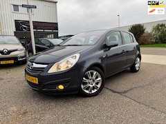 Opel Corsa - 1.4-16V Cosmo Automaat