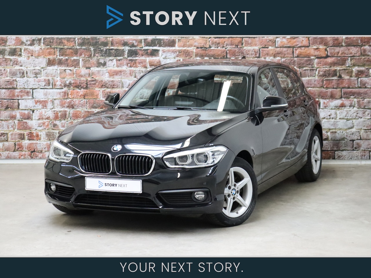BMW 1-serie - 118i Executive Automaat 5 deurs / Navigatie / Trekhaak / Climate Control / LED / Parkeerse - AutoWereld.nl