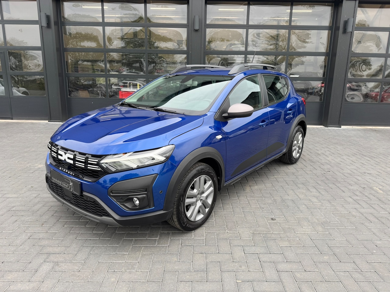 Dacia Sandero Stepway - 1.0 TCe 90 Automaat - AutoWereld.nl