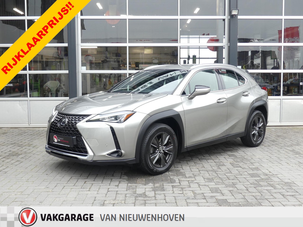 Lexus UX - 200 Preference Line *t/m 10de bouwjaar garantie! - AutoWereld.nl