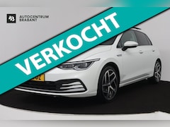 Volkswagen Golf - 1.5 eTSI Style (PANORAMADAK, STOEL/STUUR VERWARMING, SFEERVERLICHTING, NAVIGATIE, CRUISE C