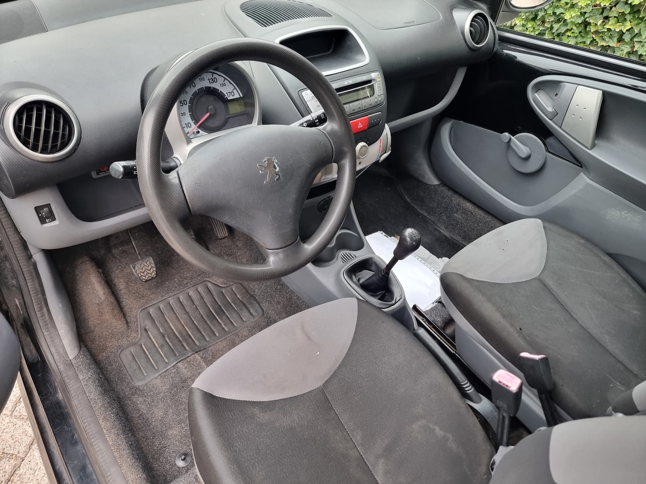 Peugeot 107 - 1.0-12V XS