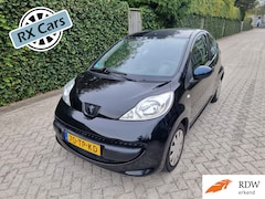Peugeot 107 - 1.0-12V XS