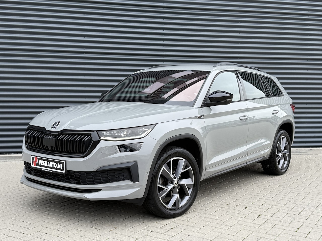 Skoda Kodiaq - 1.5 TSI Sportline 360Cam/Navi/Apple - AutoWereld.nl