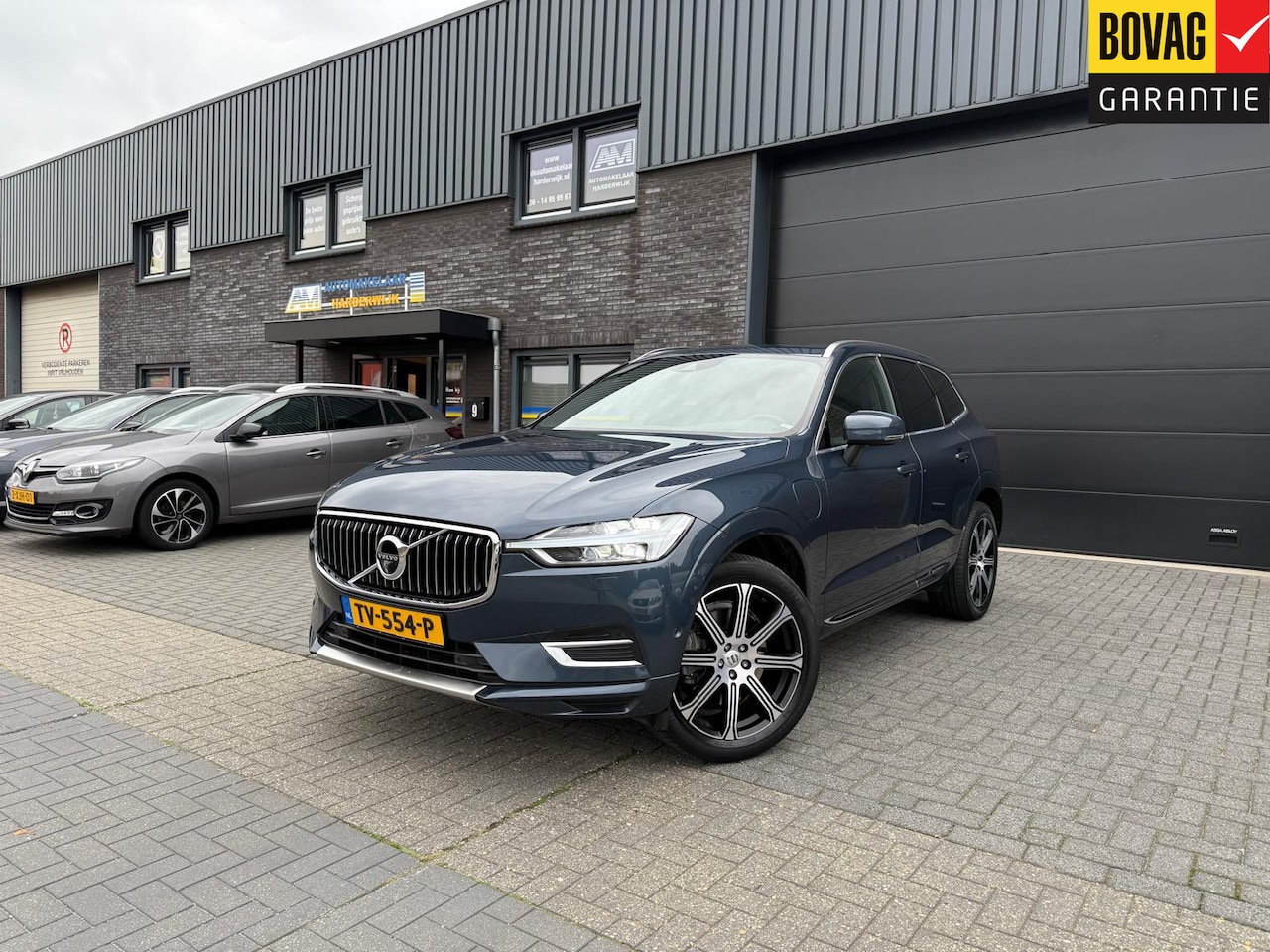 Volvo XC60 - 2.0 T8 Twin Engine AWD Inscription | 1E EIGENAAR | 12MND GARANTIE | PANODAK | LED | DAB | - AutoWereld.nl