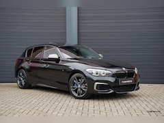 BMW 1-serie - M140i LCI2 | Akrapovic | Schuifdak | HK | Camera | Carplay | Stuurverwarming | Navi Pro |