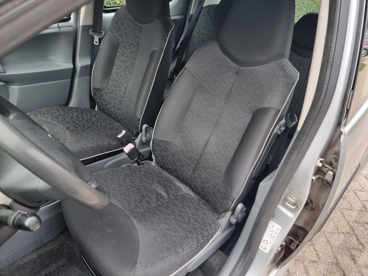 Peugeot 107 - 1.0-12V XS