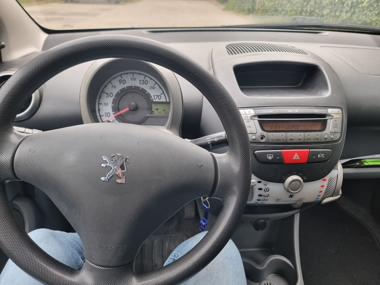 Peugeot 107 - 1.0-12V XS