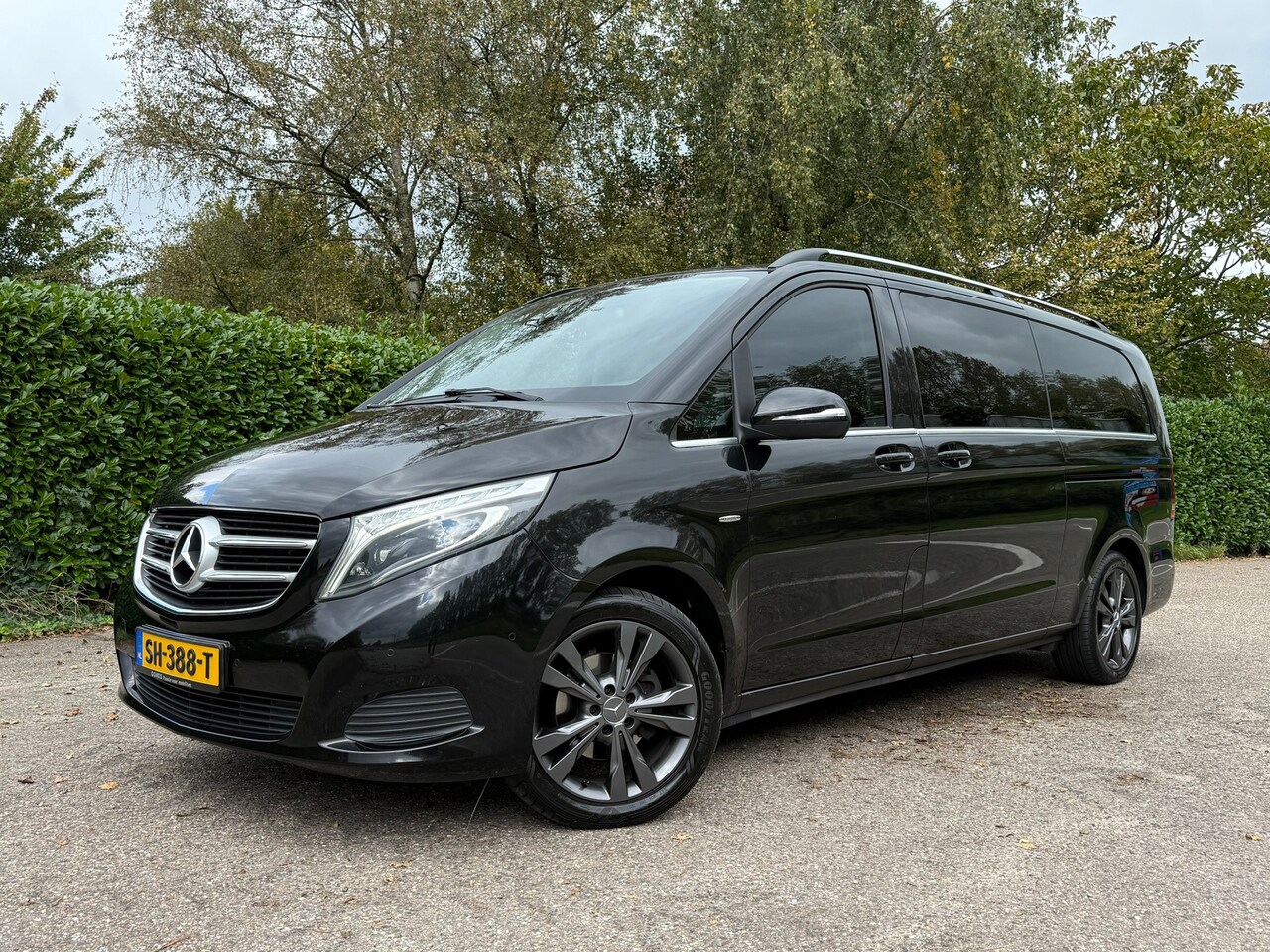 Mercedes-Benz V-klasse - 220d Extra Lang Avantgarde Edition Automaat | 7 Persoons | BTW-auto | Camera | Navi | Clim - AutoWereld.nl
