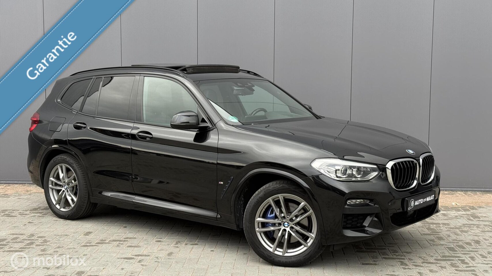 BMW X3 - xDrive30e M-Sport l PANO I TREKHAAK I ACC I HUD - AutoWereld.nl
