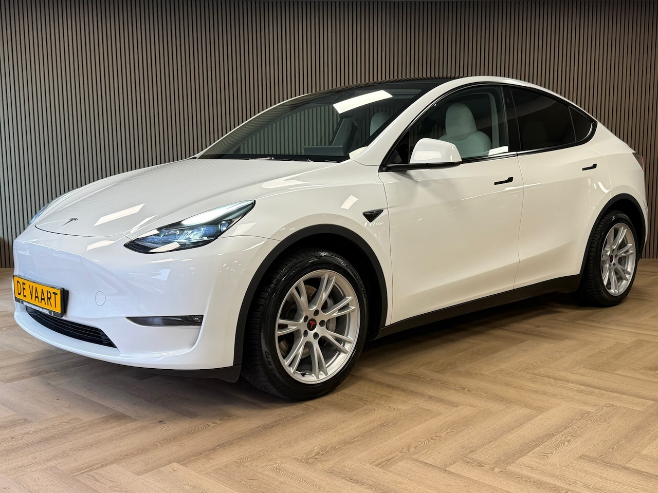 Tesla Model Y - Long Range DUAL MOTOR AWD 378KW 514PK PANORAMADAK TREKHAAK - AutoWereld.nl