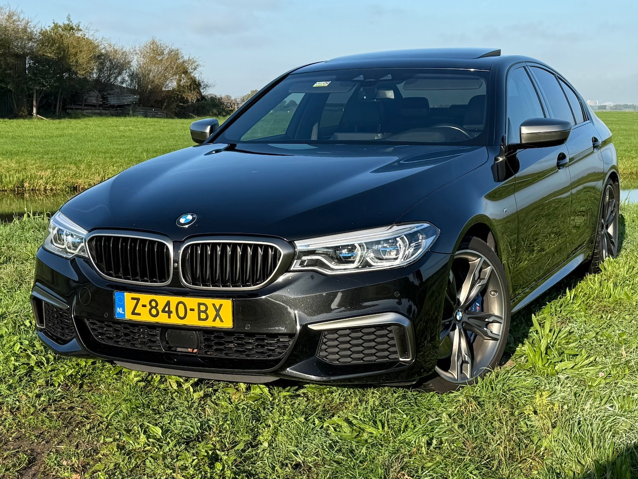 BMW 5-serie - M550d xDrive High Executive M550d xDrive High Executive - AutoWereld.nl
