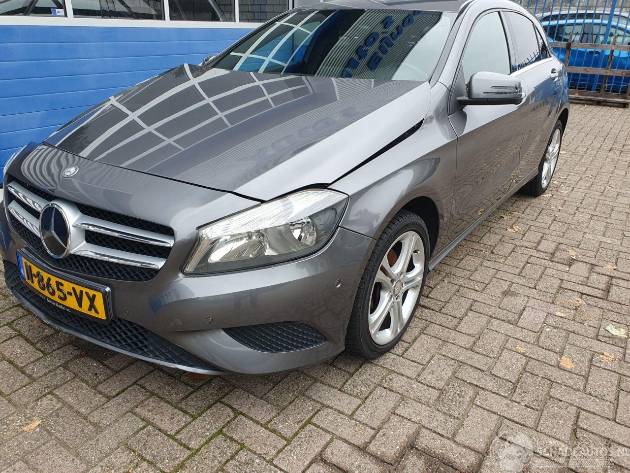 Mercedes-Benz A-klasse - 180 Ambition 180 Ambition - AutoWereld.nl