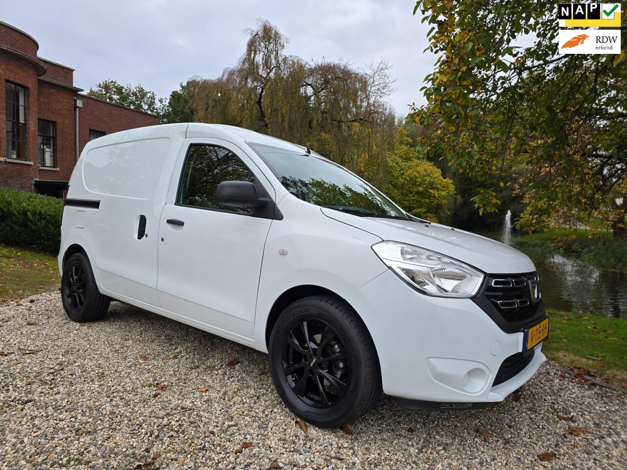 Dacia Dokker - 1.6 MPI 100 BTW-vrij AIRCO *apk:09-2026* - AutoWereld.nl