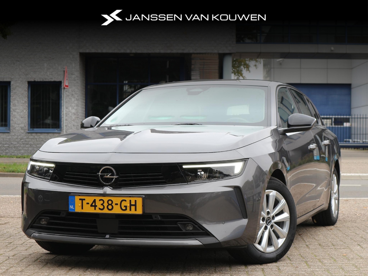 Opel Astra Sports Tourer - 1.2 Edition / Apple CarPlay / Camera / Sensoren - AutoWereld.nl