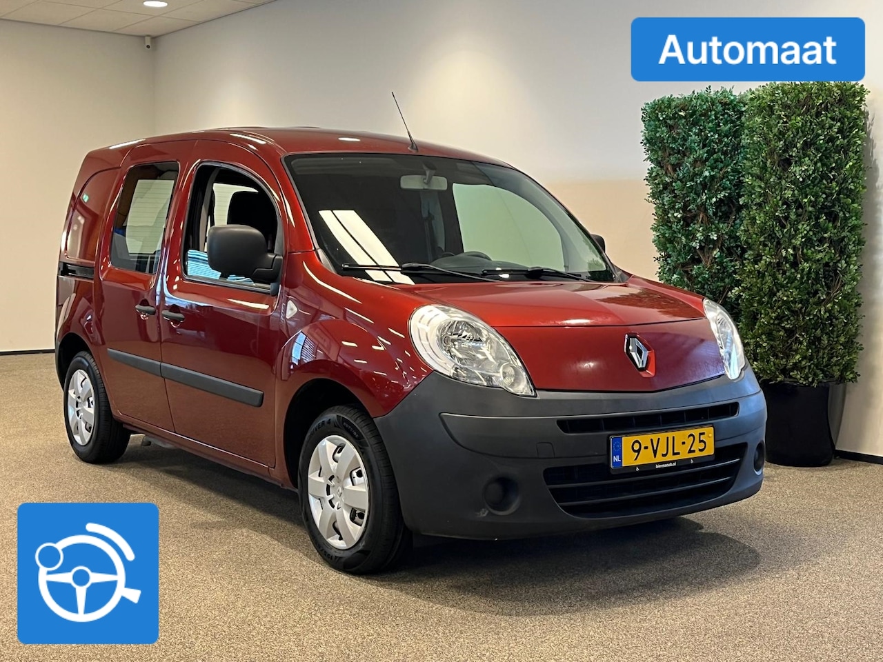 Renault Kangoo - Rolstoelauto Automaat Zelfrijder Gas-rem-schuif - AutoWereld.nl