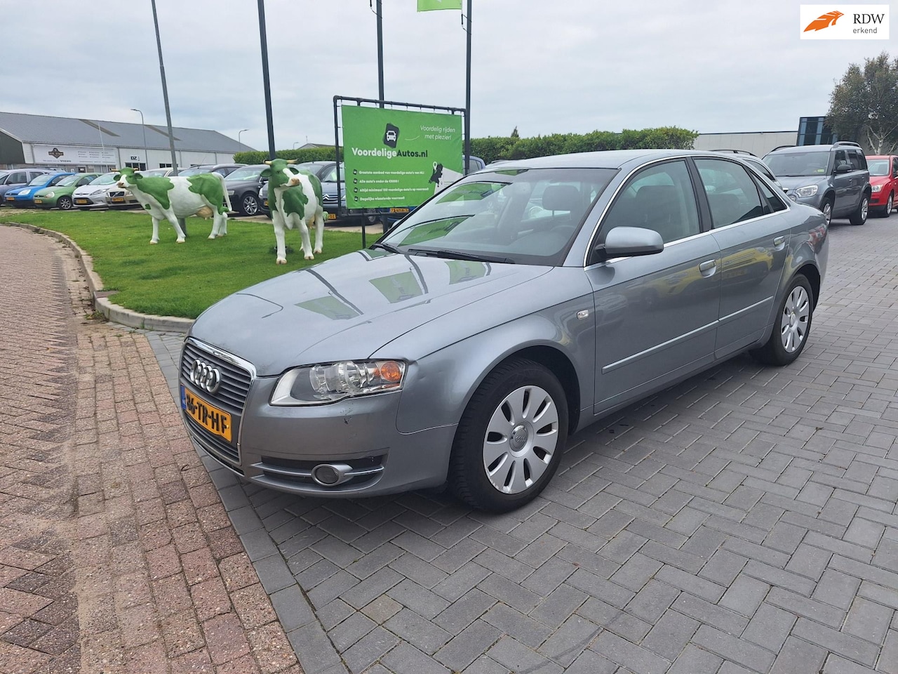 Audi A4 Limousine - 2.0 Pro Line Business / APK september 2026 - AutoWereld.nl