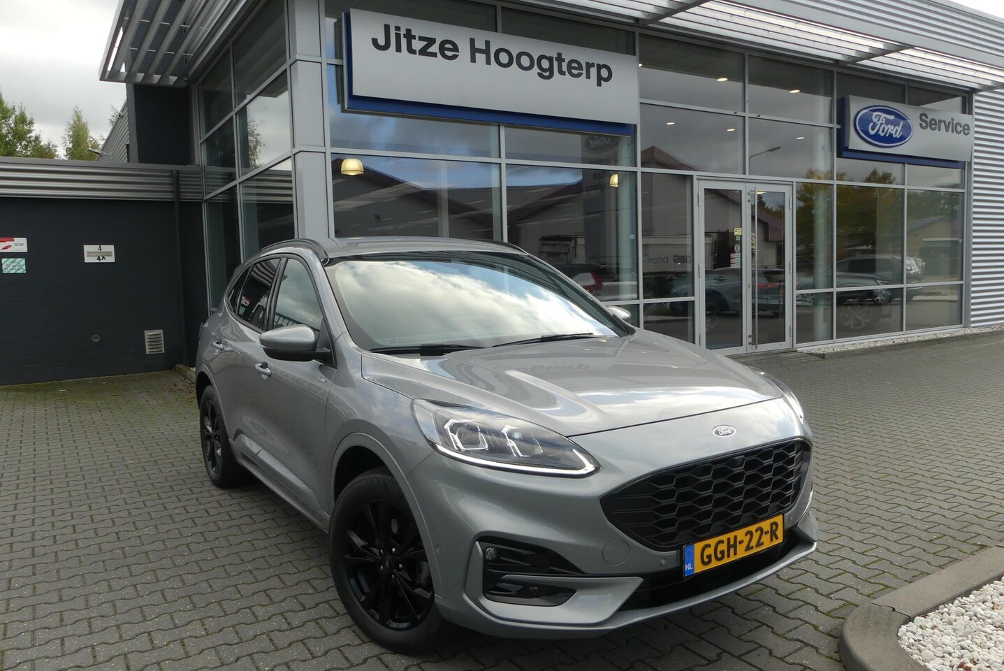 Ford Kuga - 2.5 PHEV ST-Line X ADAPT. CRUISE, ELEKT. TREKHAAK (1.500KG), HUD, WINTER PACK, CLIMA, NAVI - AutoWereld.nl