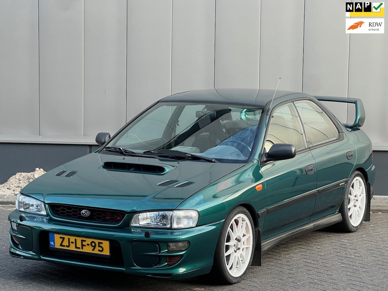 Subaru Impreza - 2.0 GT@ AWD Turbo 2.0 GT AWD Turbo - 310 PK - - AutoWereld.nl