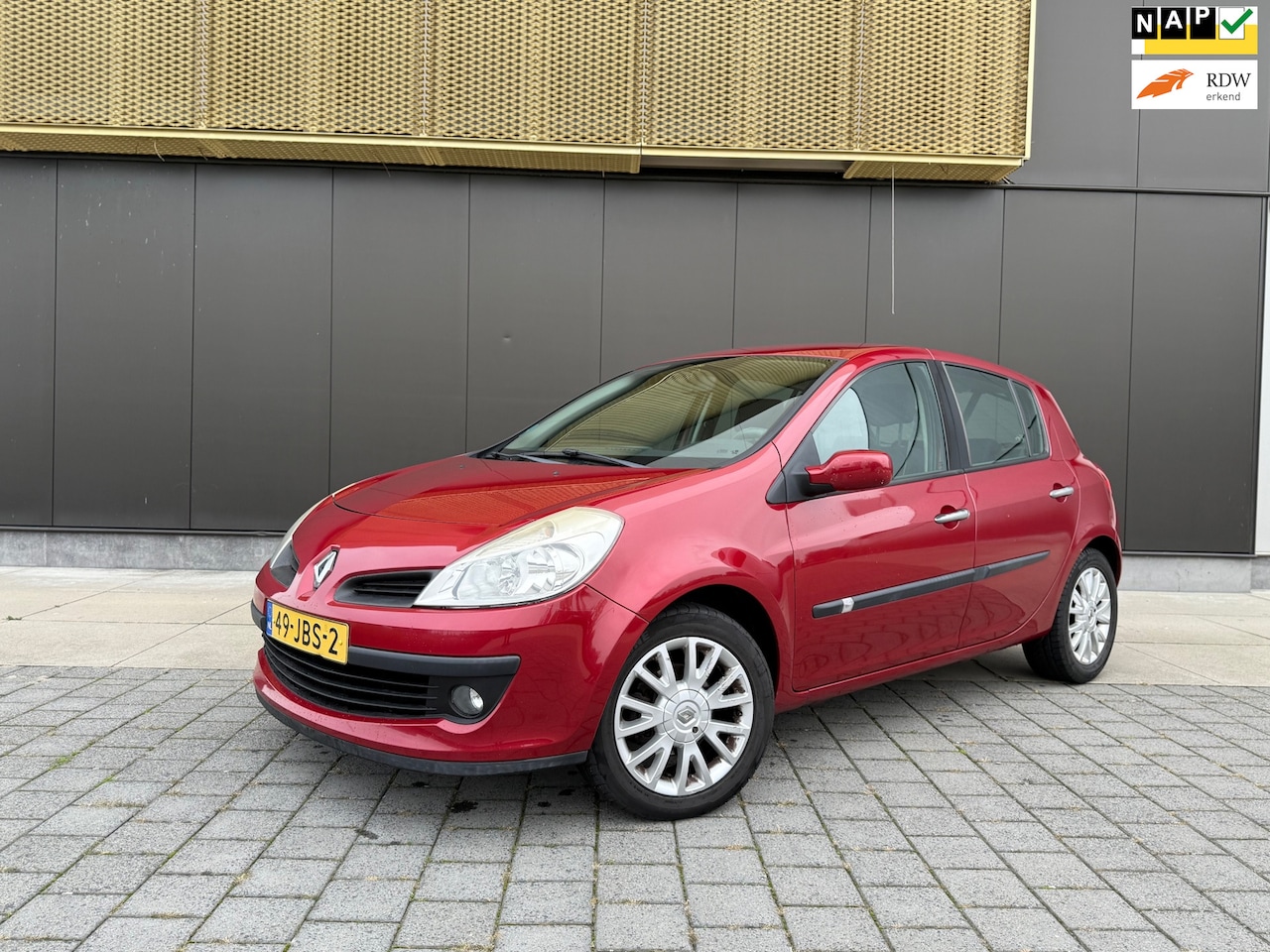 Renault Clio - 1.2 TCE Collection | Airco | Cruise | Nwe APK | Trekh | Lm velg - AutoWereld.nl