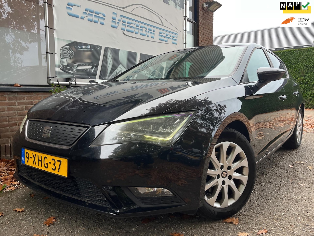 SEAT Leon - 1.6 TDI Limited Edition II|Leder|Cruise|Navi|6-bak| - AutoWereld.nl
