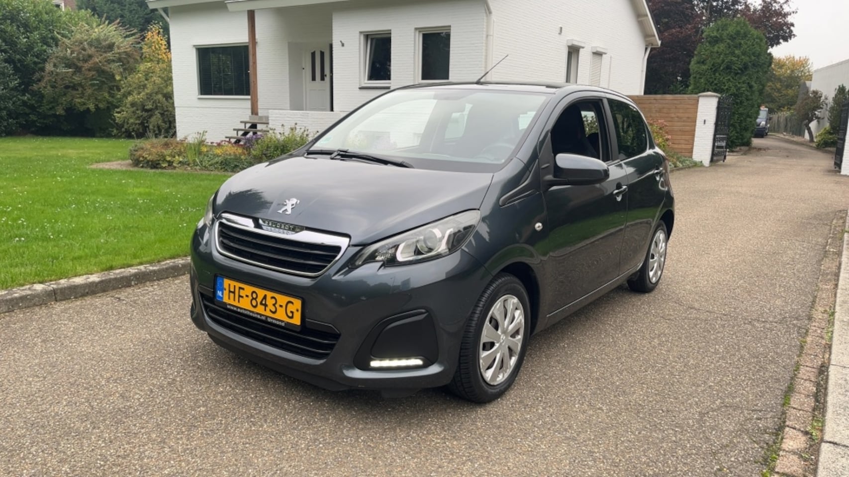 Peugeot 108 - 1.0 e-VTi Active 5 deurs ,airco - AutoWereld.nl