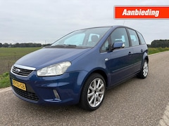 Ford Focus - 1.8-16V TITANIUM / PANO / CRUISE / NIEUWE APK