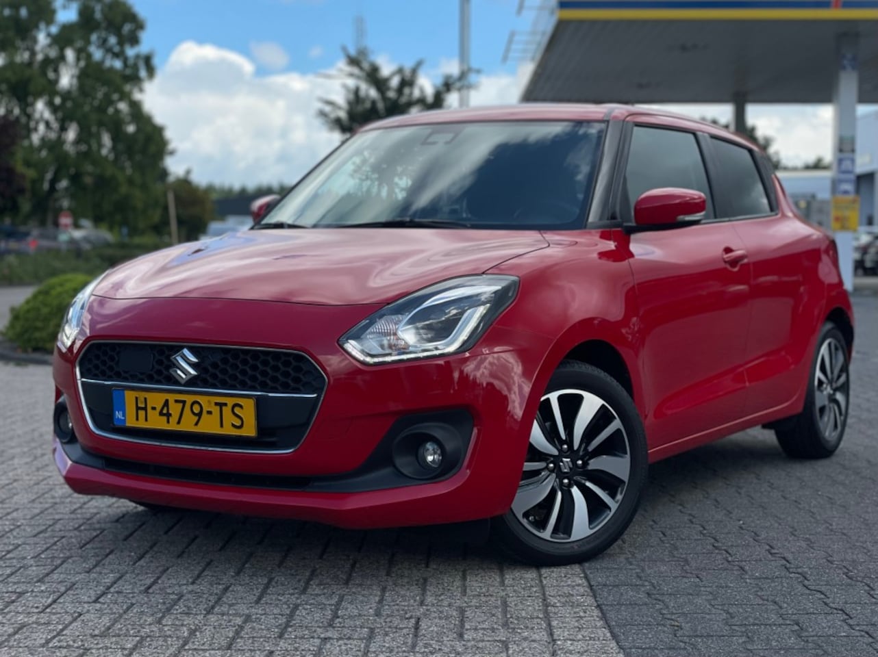 Suzuki Swift - 1.2 STYLE CAMERA NAVI KEYLESS ADD. CRUISE - AutoWereld.nl