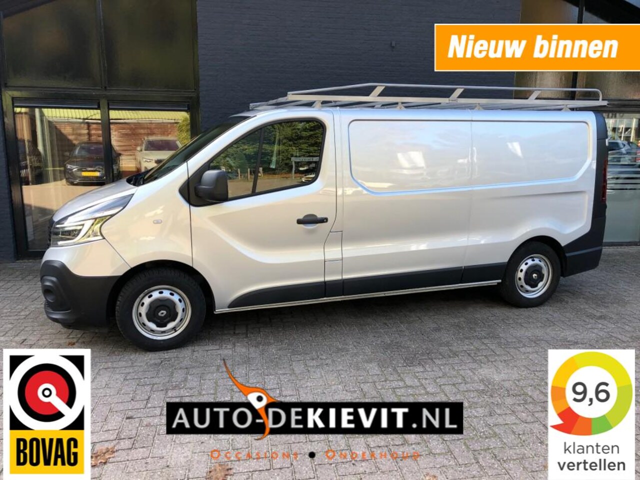 Renault Trafic - 2.0 120 pk L2H1 **Navi/Trekhaak/Inbouw** - AutoWereld.nl
