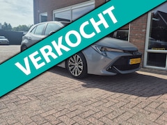 Toyota Corolla - 1.8 Hybrid Style | Trekh. Navi Hybrid |