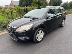 Ford Focus Wagon - 1.6 AIRCO / STOELVERWARMING / CRUISE