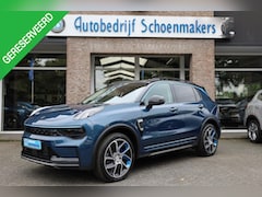 Lynk & Co 01 - 1.5 261PK TREKHAAK CAMERA PANO/SCHUIF INFINITY DAB NAVI CARPLAY STOELVERWARMING ELEK.ACHTE