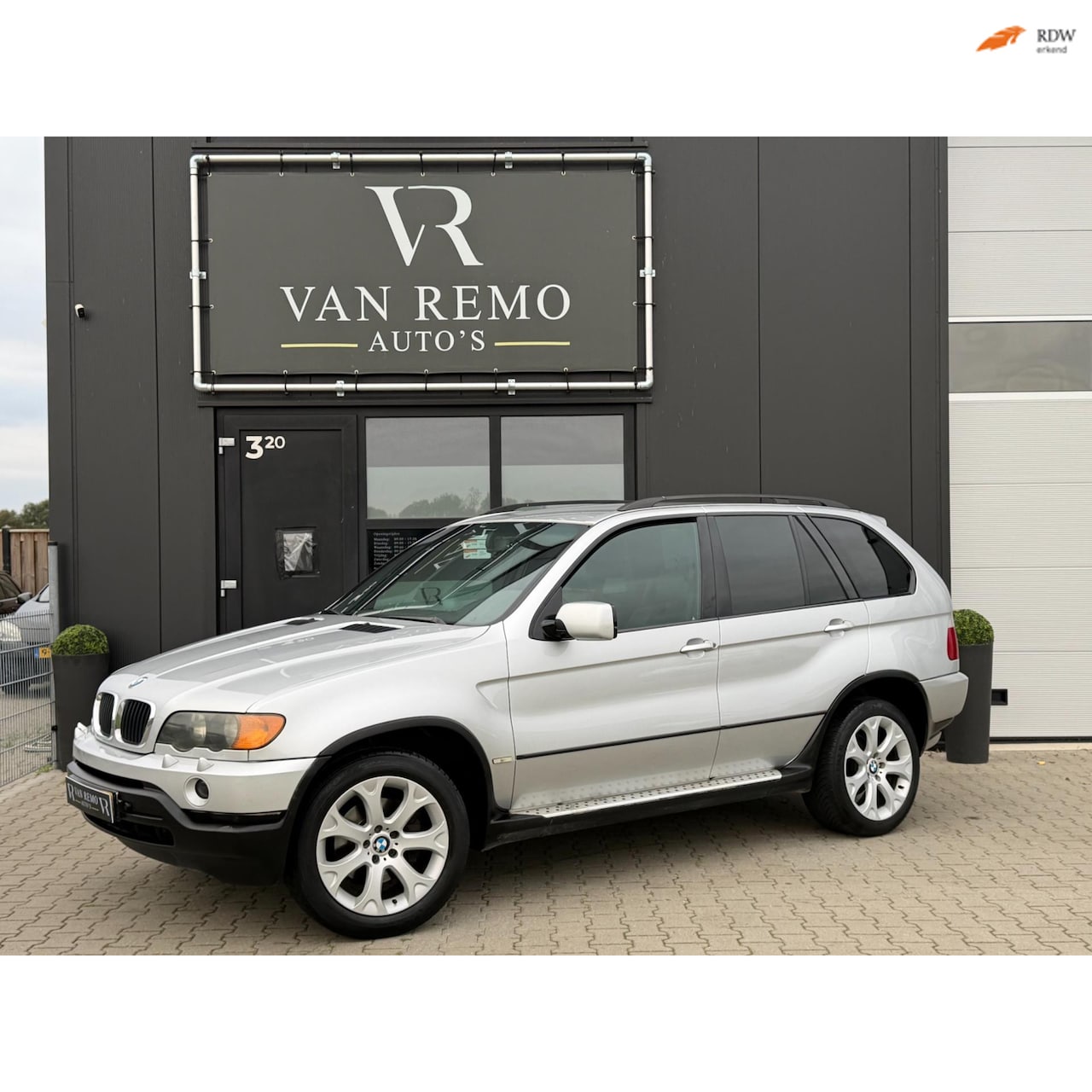 BMW X5 - 3.0i Executive|Clima|Cruise|Trekhaak|Nwe APK! - AutoWereld.nl