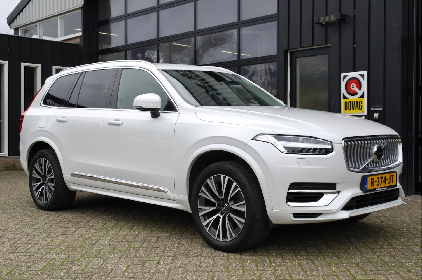 Volvo XC90 - 2.0 T8 Recharge AWD Inscription Exclusive | Dealer Onderhouden | 7-Persoons | Parelmoer | - AutoWereld.nl