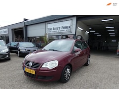 Volkswagen Polo - 1.4-16V Trendline|Airco|Nw.APK